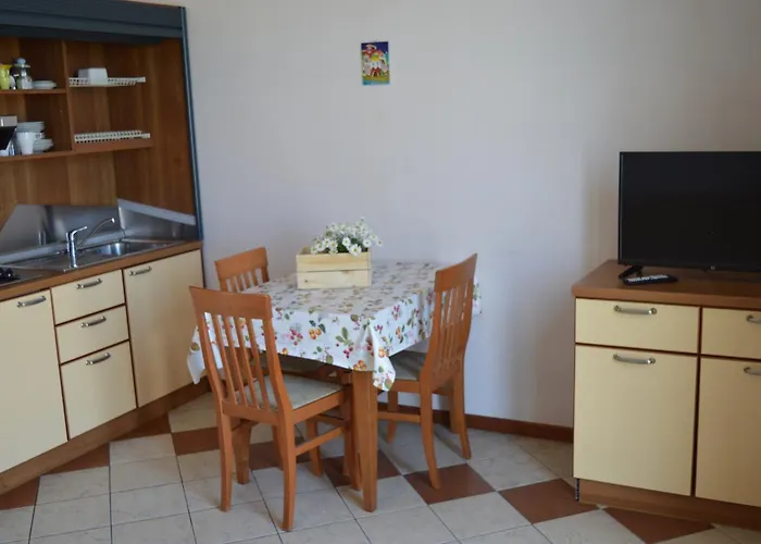 Residenza Margherita 3* 리미니