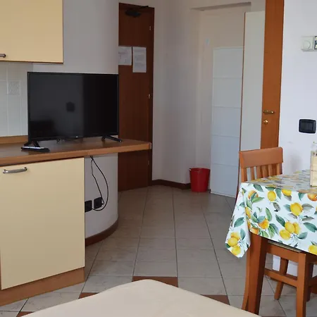 Residenza Sul Mare Margherita - Il Lupo Affitta Rimini