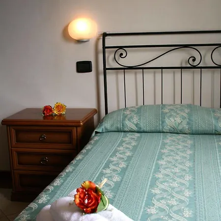 Hotel apartamentowy Residenza Sul Mare Margherita - Il Lupo Affitta