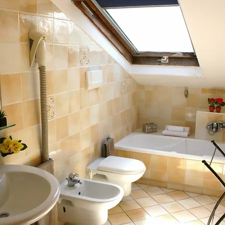 Hotel apartamentowy Residenza Sul Mare Margherita - Il Lupo Affitta Rimini