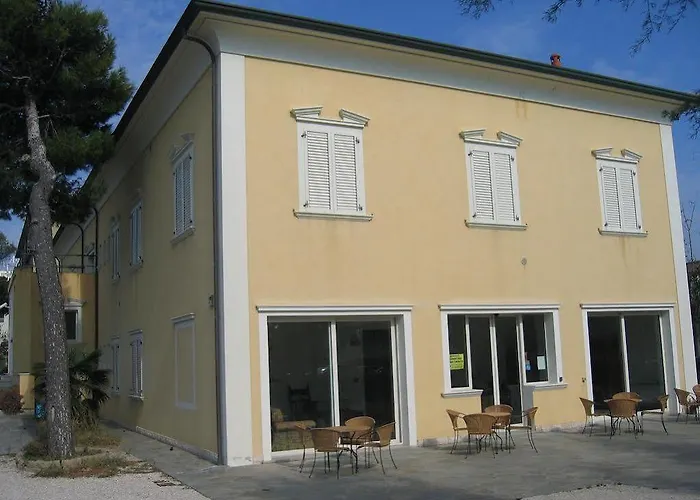 Aparthotel Residenza Margherita 3*
